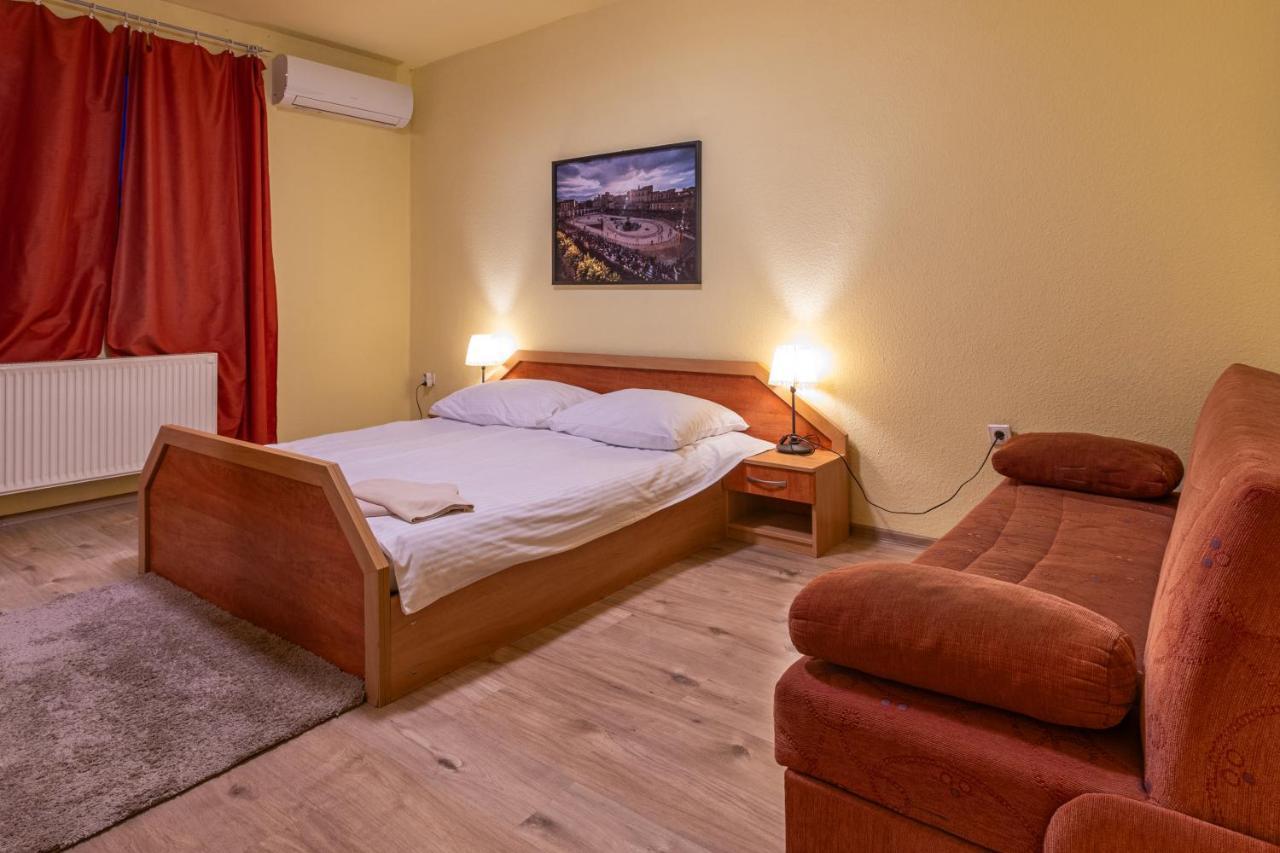 Kisduna Etterem-Panzio Dunaharaszti Esterno foto
